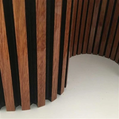 Mostra de panell de fusta acústica